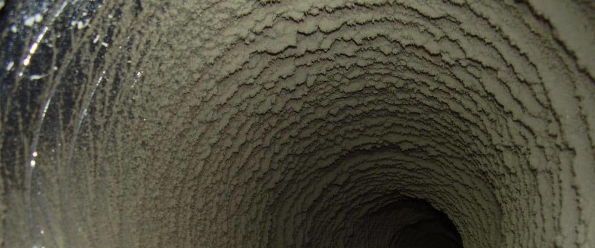Air Duct Cleaning Services in Coral Springs, FL: Benefits and Risks